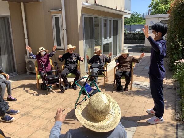 優っくり村 新宿西落合（介護主任/常勤）の介護福祉士求人メイン写真1