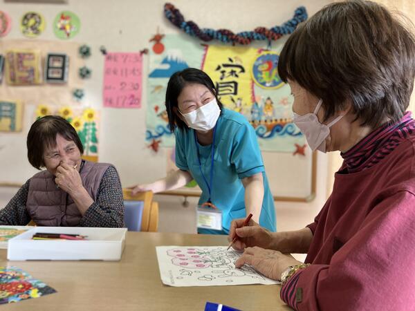 日介ケアセンター 本木（パート）の介護職求人メイン写真2