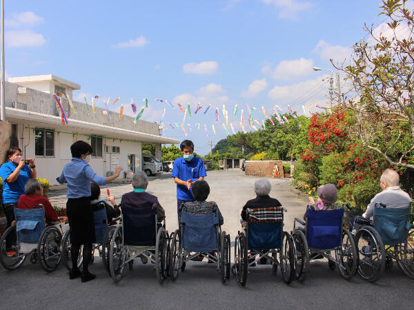  特別養護老人ホーム 北斗園（契約職員/常勤）の介護職求人メイン写真1