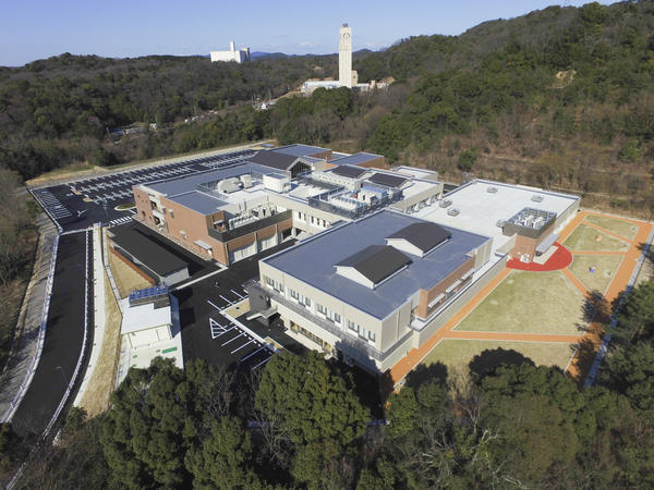 愛知県三河青い鳥医療療育センター（常勤）の歯科衛生士求人メイン写真1