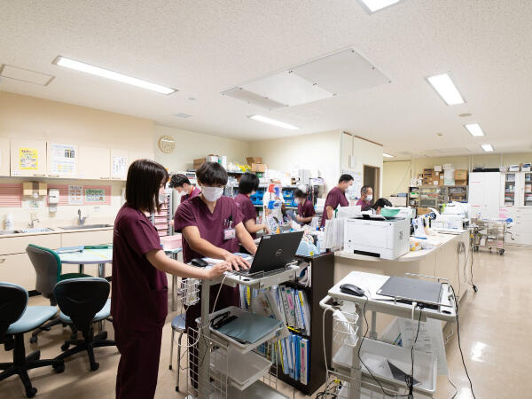 国際医療福祉大学熱海病院（契約社員/常勤）の看護助手求人メイン写真2