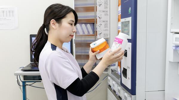 ゆずりは薬局 三浜店（薬局長 / 常勤）の薬剤師求人メイン写真5