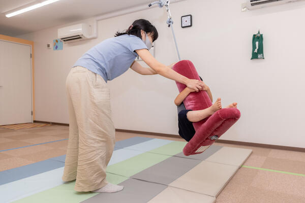 児童発達支援　BRIDGE新検見川 （パート）の理学療法士求人メイン写真2