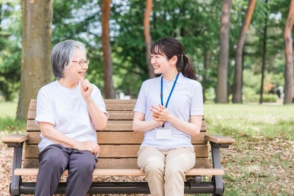 住宅型有料老人ホームふきのとう（パート）の介護職求人メイン写真1