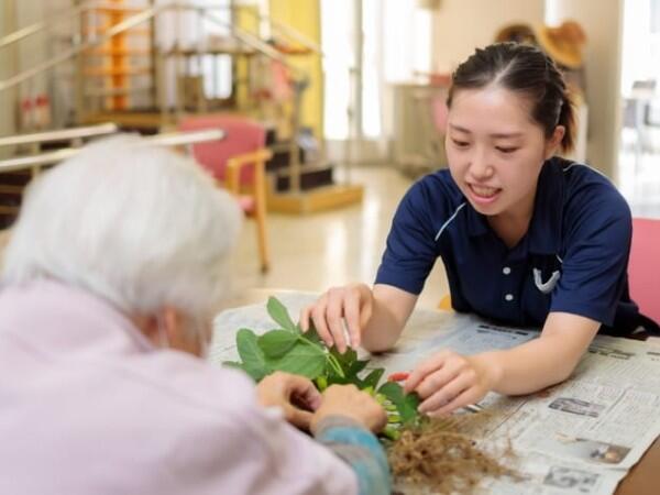 介護老人保健施設 豊松苑（常勤）の介護福祉士求人メイン写真3