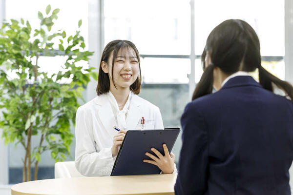 東京福祉専門学校（教員 / 常勤） の社会福祉士求人メイン写真1