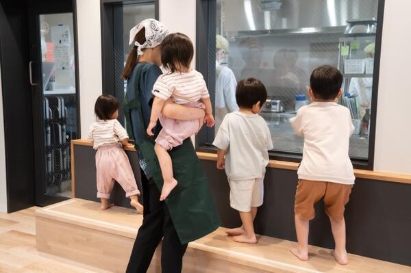 大空と大地のなーさりぃ 中野富士見町駅前園（常勤）の栄養士求人メイン写真4