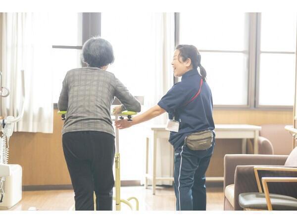 介護老人保健施設 ながよし苑（パート）の作業療法士求人メイン写真1