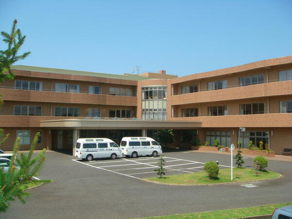 介護老人保健施設 メディケアー君津(常勤)の保健師求人の写真