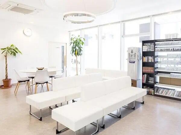 東京ネクスト内科・透析クリニック(パート) の送迎ドライバー求人の写真